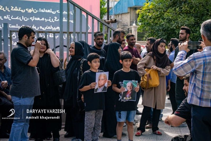 IMG_0819 - 1K JPEG [800x600]