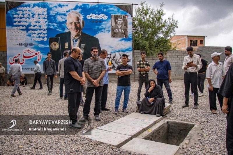 IMG_1352 - 1K JPEG [800x600]