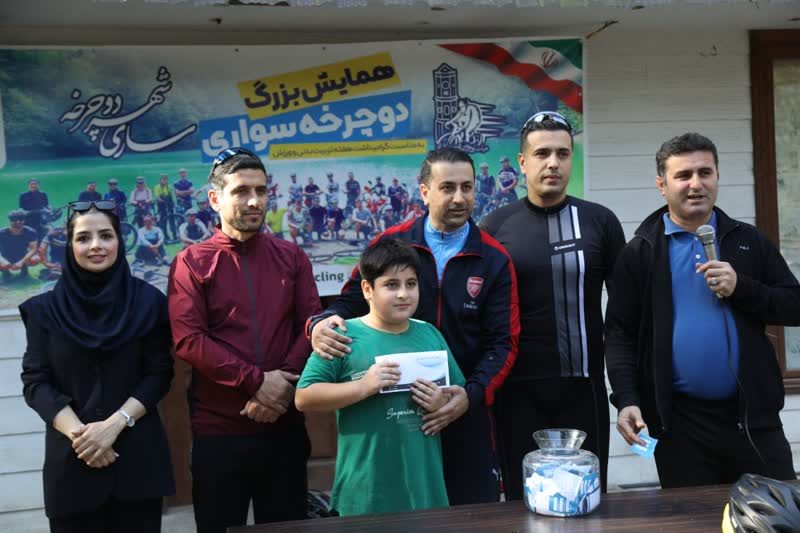 7ea61cb3-0a48-4f54-8300-fc39d4390d8b